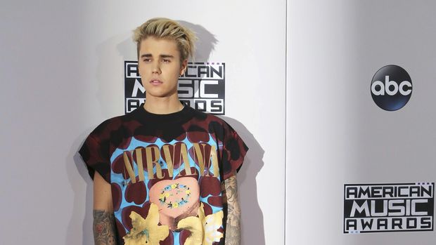 Justin Bieber absen di Grwammy Awards tahun ini.