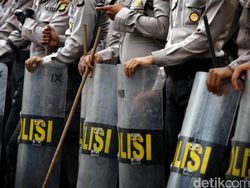5 Personel Polres Bekasi Positif Corona Bergejala Demam-Penciuman Hilang