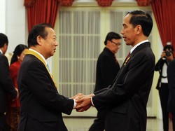 Jokowi Beri Penghargaan untuk Nikai yang Sukses Tingkatkan Hubungan RI-Jepang