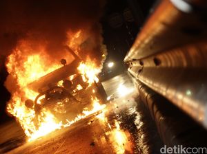 Truk Tangki BBM di Nigeria Tabrakan-Meledak, 17 Orang Tewas