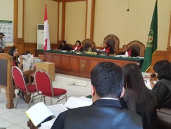 Eks Pembantu Margriet tak Konsisten soal Lubang dan Ayam Lepas, Hakim Curiga