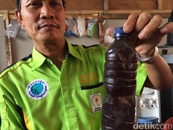 Masih Uji Coba, Bank Sampah di Cilincing Sulap Plastik Jadi Minyak