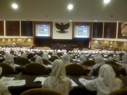 Ketua DPD Diskusi dengan Pelajar Purwakarta: Banyak yang Tak Mau Jadi Anggota DPR