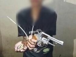 Siswa SMP di Makassar Ditangkap karena Curi Pistol Polisi
