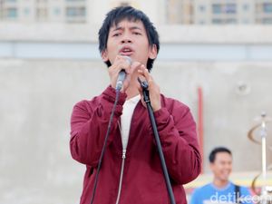 Lirik dan Chord Lukaku oleh dMasiv Lirik dan Chord Lukaku oleh dMasiv