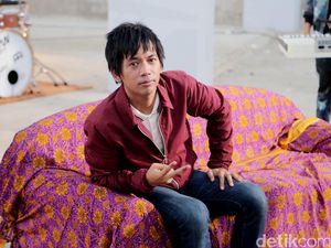Rian dMasiv Dukung Program VCD Karaoke Superekonomis