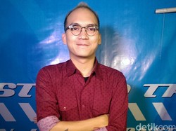 Pasca Marshanda, Egi John Diisukan Pacari Wanita Bercadar karena Foto Ini