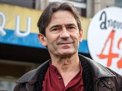 Universitas Lancaster Tunjuk Seorang Profesor Ahli Komik