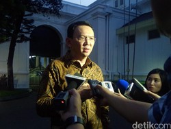 Ahok Melapor ke Jokowi Soal Transaksi Beras Bulog Gunakan e-Money