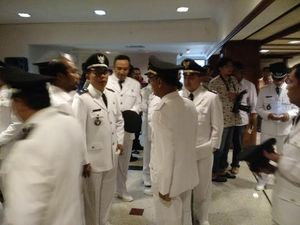 Segini Gaji Camat dan Lurah di Indonesia, Tunjangannya Lumayan Segini Gaji Camat dan Lurah di Indonesia, Tunjangannya Lumayan