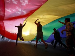 Dukungan untuk LGBT Seharusnya Agar Mereka Bisa Sembuh