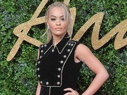 5 Hal yang Dilakukan Rita Ora untuk Tetap Langsing Meski Suka Makan