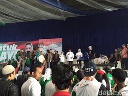 Calon Wali Kota Rasiyo Klaim Telah Tumbangkan Elektabilitas Risma