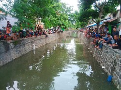Begini Kalau Sungai di Bandung Tanpa Sampah: Bisa Mancing dan Arung Jeram