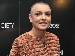 Sinead OConnor Diamankan Polisi Setelah Tulis Surat Bunuh Diri di FB