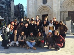 Melawan Islamofobia di Eropa dan AS