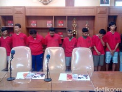 12 Pelaku Tawuran di Johar Baru Ditangkap, Penembak Rivaldo Diburu