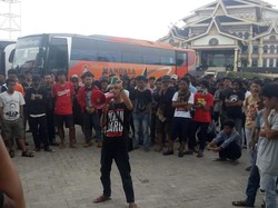 Minta 8 Rekan yang Ditahan Dibebaskan, Pemulangan Massa HMI di Pekanbaru Alot