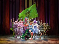Intip Teaser Shrek The Musical Jakarta!
