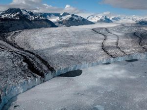 Mengerikan, Tsunami Monster Setinggi 481 Meter Tercatat di Alaska