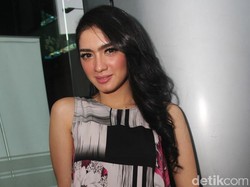 Angel Karamoy Akui Foto Mesra Bareng Pasha, Apa Kata Adelia?