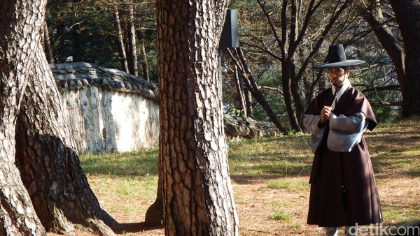 Melihat Song Seung Hun Syuting Saimdang-The Herstory di Korea