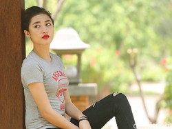 Shy Edwards Ditantang Nyanyi Dangdut Pakai Bahasa Jawa