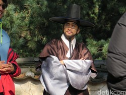 Song Seung Hun Putus dengan Liu Yi Fei?