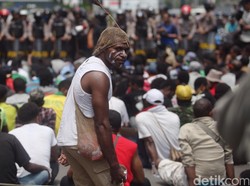 Polisi Tak Akan Beri Ampun Lagi pada Rombongan Pendemo yang Langgar Lalin