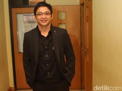 Lirik dan Chord Demi Waktu oleh Ungu