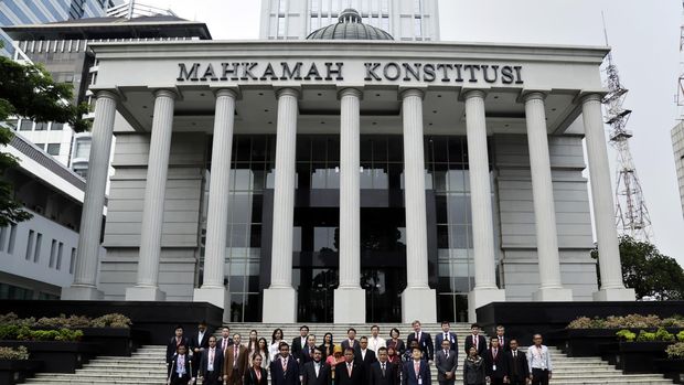 Indikasi Superioritas Kewenangan DPR di Balik Revisi UU MD3