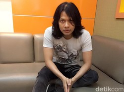 Lirik dan Chord Jomblo oleh GIGI