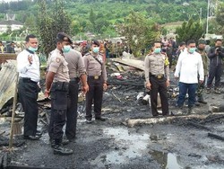 Ibu Rumah Tangga dan 3 Balita Tewas Dalam Peristiwa Kebakaran Rumah di Berastagi