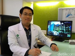 Eric Kasmara, Dokter Kandungan yang Pernah Ingin Jadi Pemain Film Kung Fu