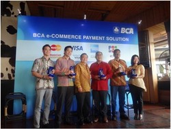 Gandeng 16 Perusahaan e-Commerce, BCA Gelar e-Shopping Carnival