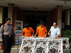 Curi Pagar Seharga Rp 57 Juta, 2 Pemuda Pengangguran ini Diringkus Polisi