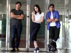 Negeri Van Oranje: Kejutan Dibalut Cerita Cerianya Persahabatan