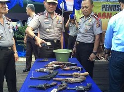 860 Senpi Rakitan di Kalbar Dimusnahkan, Laras Senjata Dipotong-potong