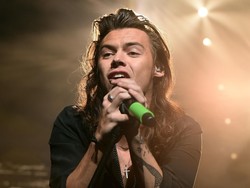 Sudah Daftarkan Lagu Baru, Harry Styles Siap Solo Karier?