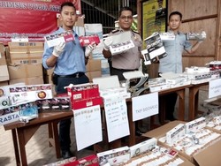 Polda Jatim Ungkap Produksi Rokok Ilegal
