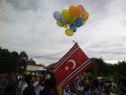 Meski Dilarang, Bendera Bulan Bintang Berkibar di Aceh Saat HUT GAM
