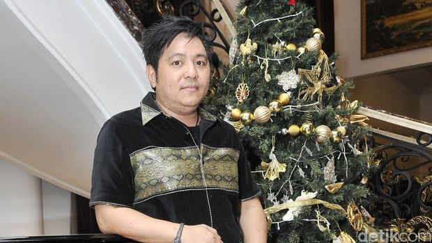 Steven Rumangkang gelar jumpa pers di kawasan Cilandak, Jaksel