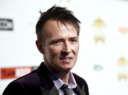 Tanda Tanya Besar Iringi Kematian Scott Weiland