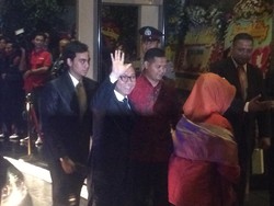 Zulkifli Hasan, Ical dan Menhan Juga Kondangan Resepsi Putri Novanto