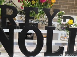 Keringat Keluarga Chef Arnold-Reynold Poernomo di Dessert Bar Sydney