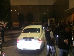 Parade Mobil Mewah di Resepsi Pernikahan Putri Novanto