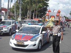 Protes Sikap KPU, Salah Satu Paslon Pilkada Situbondo Walk Out saat Kirab Damai