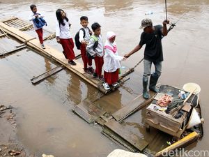 Mendikbud: Kegiatan Ekstrakurikuler Masuk Hitungan 8 Jam Sekolah Mendikbud: Kegiatan Ekstrakurikuler Masuk Hitungan 8 Jam Sekolah