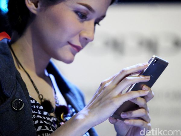 Opensignal Ungkap Operator Seluler dengan Internet Paling Ngebut di RI
