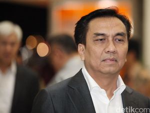 Diprotes TNI se-Indonesia, Effendi Simbolon Jumpa Pers Siang Ini Diprotes TNI se-Indonesia, Effendi Simbolon Jumpa Pers Siang Ini